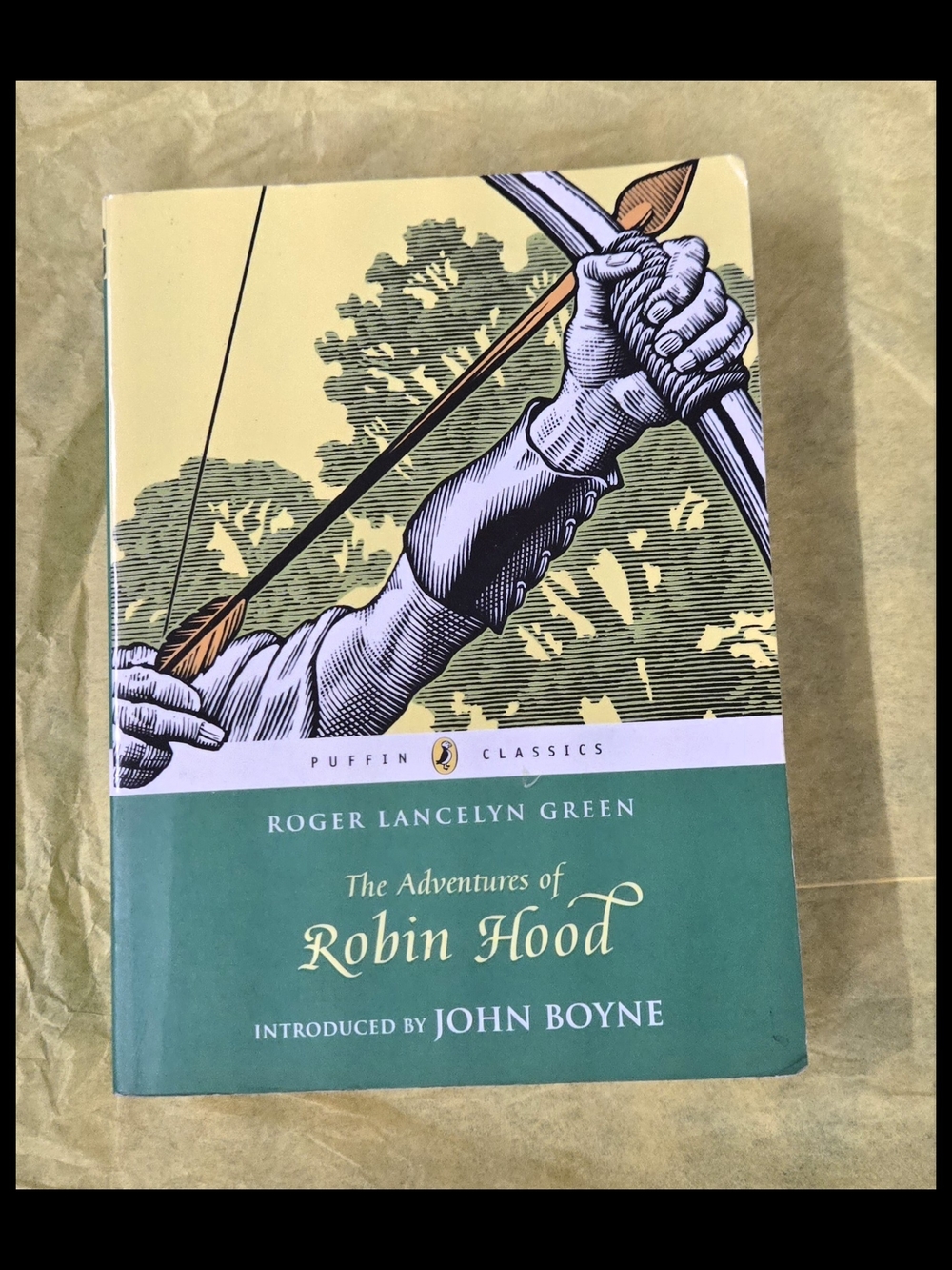 THE ADVENTURES OF ROBIN HOOD BY GREEN ROGER LANCELYN